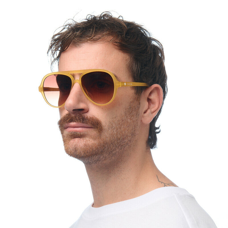 Alessio Yellow